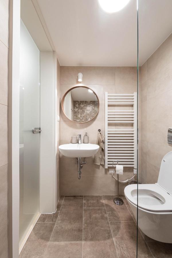 Ozone One Apartment Budapest Ngoại thất bức ảnh
